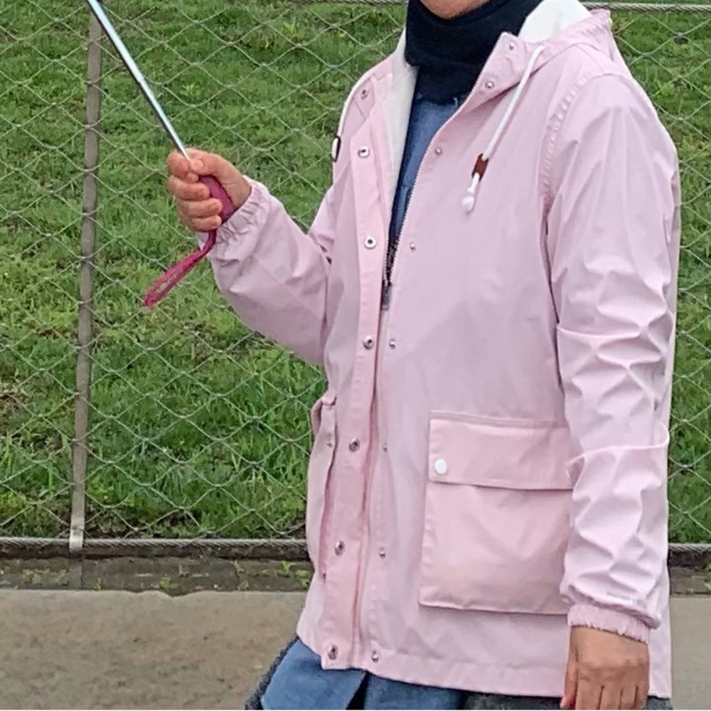Avalanche Rain Coat Jacket. Women. XL. Pink. Light Weight
